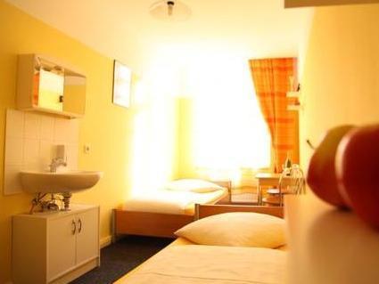 Hotel Pension Insor Berlin Extérieur photo