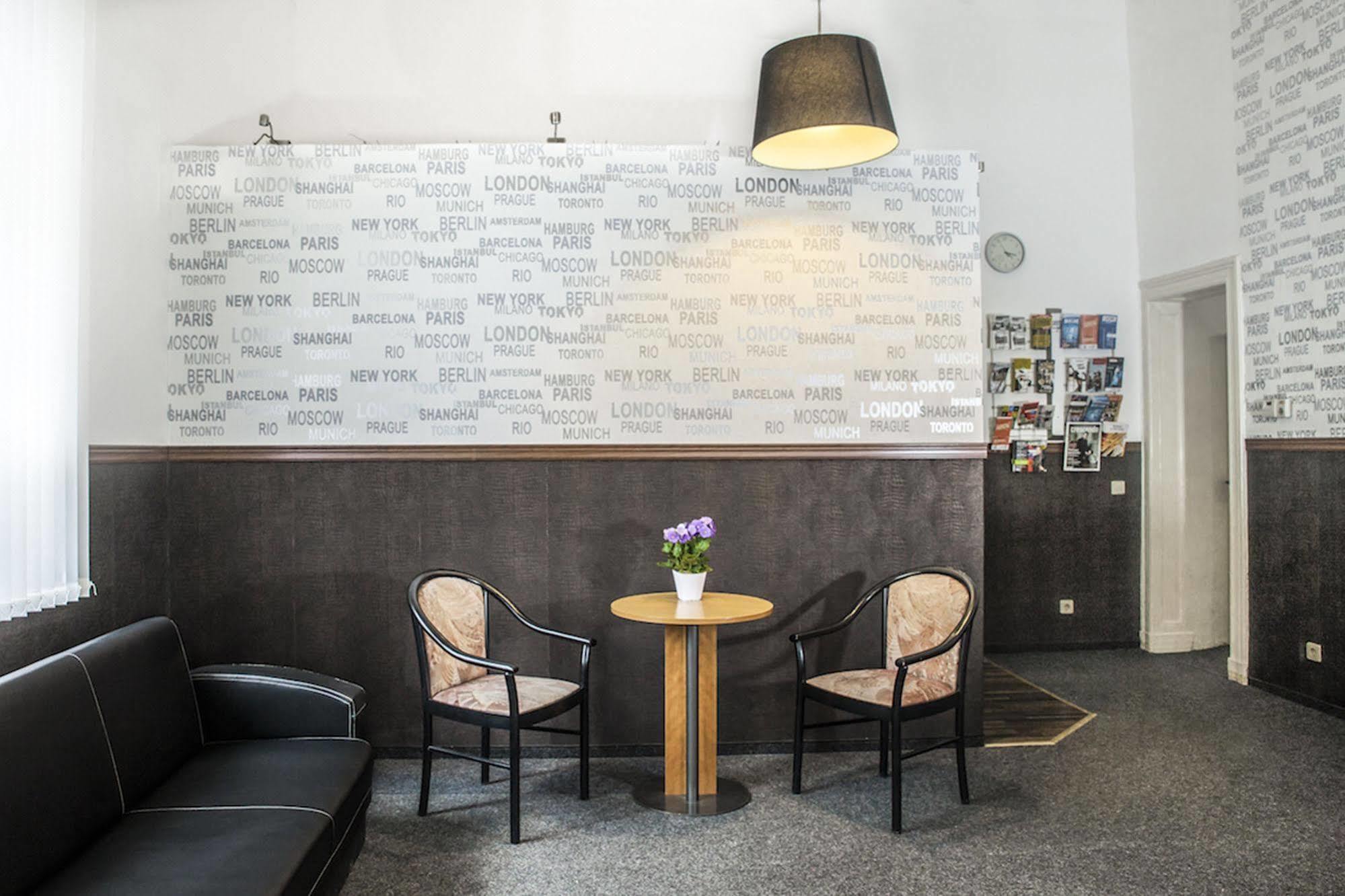 Hotel Pension Insor Berlin Extérieur photo